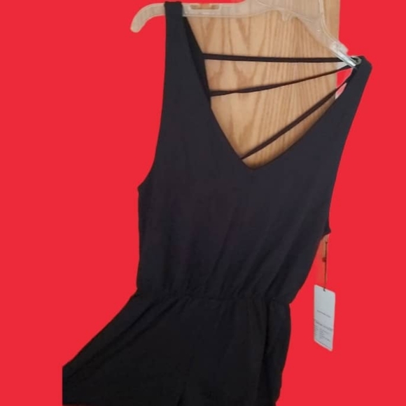 ALO Yoga ILLUMINATE ROMPER shorts Dress . - Picture 12 of 16